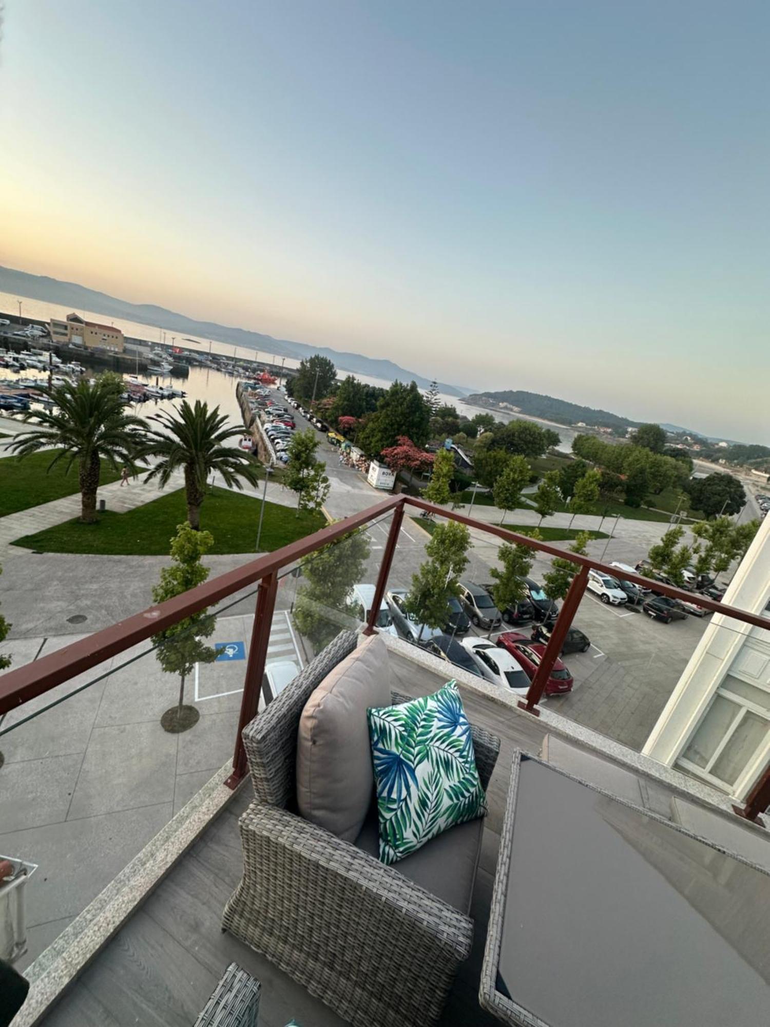 Atico Mirando O Mar Lägenhet Porto do Son Exteriör bild